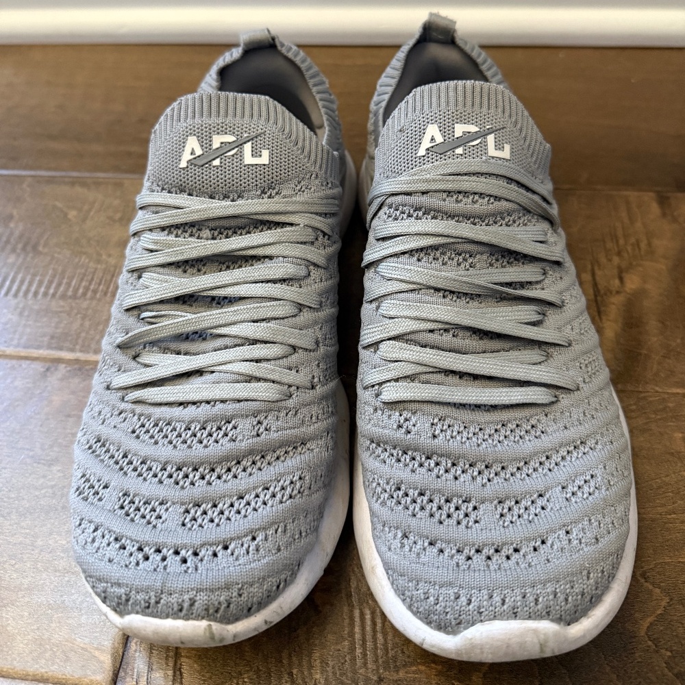 APL TechLoom Wave Gray and White Sz 8
